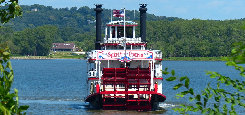 Spirit of Peoria Paddle Wheeler cruising down the river