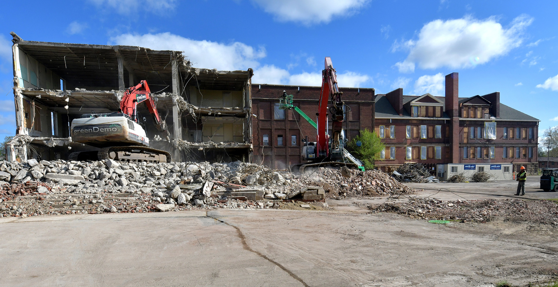 The original Harrison school, built in 1901, comes down after serving countless students over more than a century