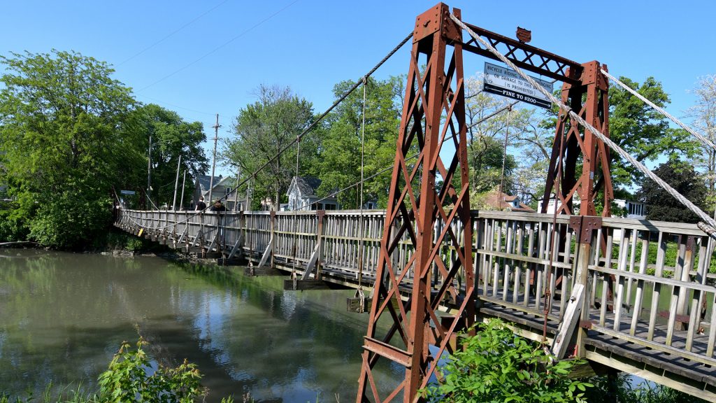 One of three swing bridges over the Vermillion River in Pontiac