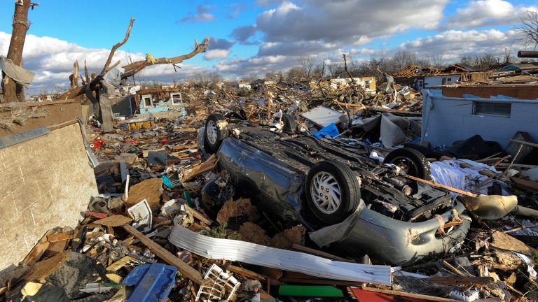 A neighborhood in the Devonshire subdivision of Washington after the November 2013 tornado tore through