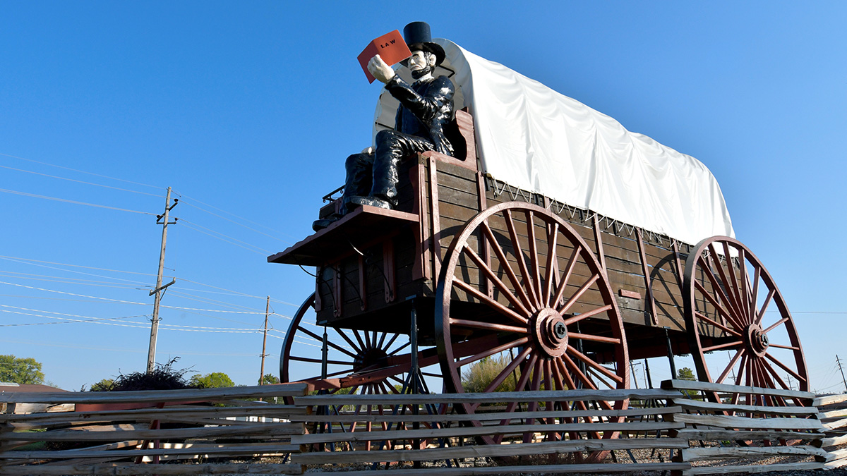 The Railsplitter Covered Wagon